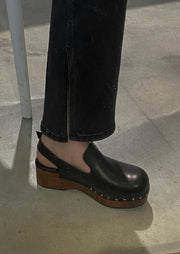 Woodi Clogs in Black